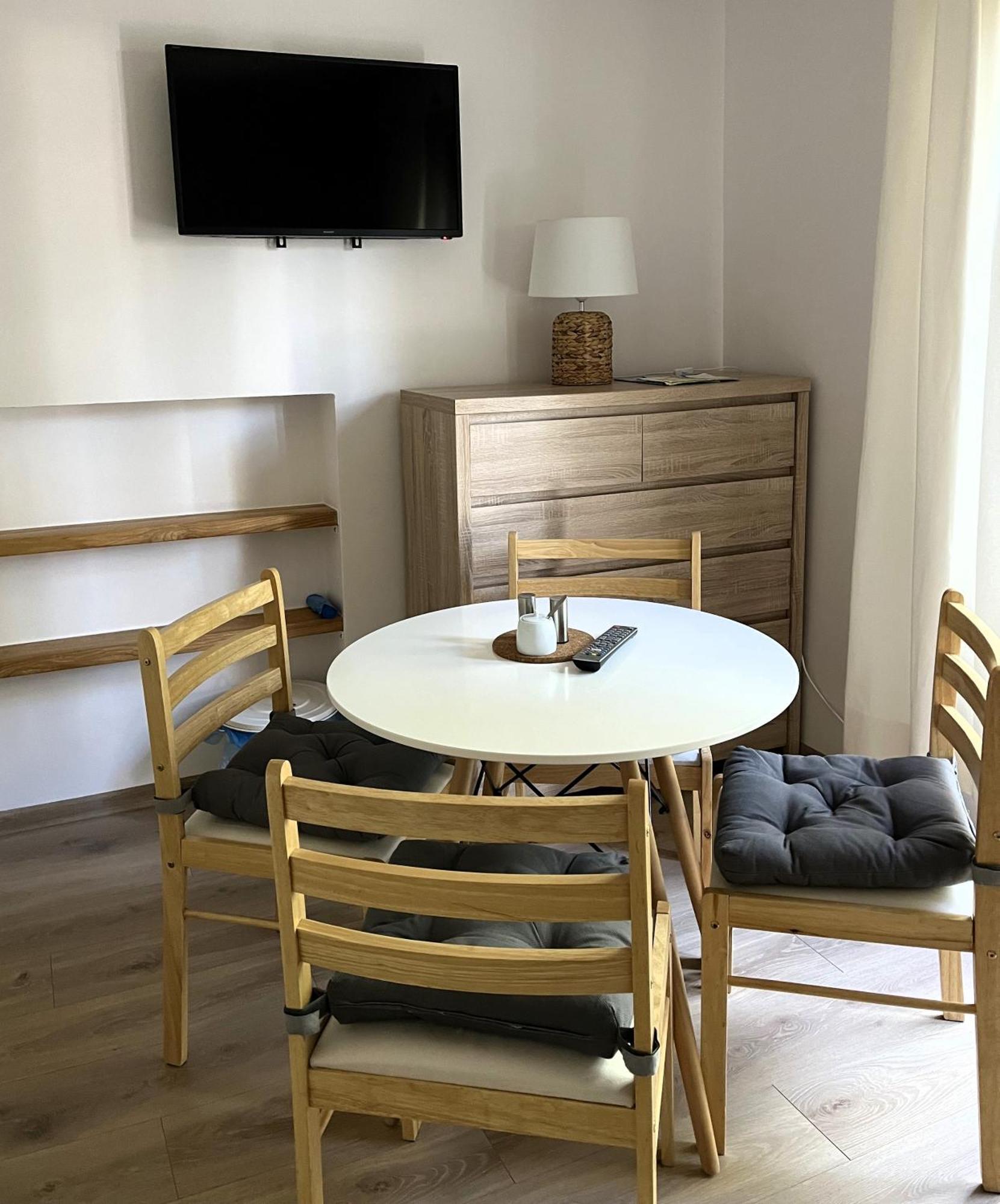 Apartamenty & Spa Villa 28 ポビエロボ エクステリア 写真