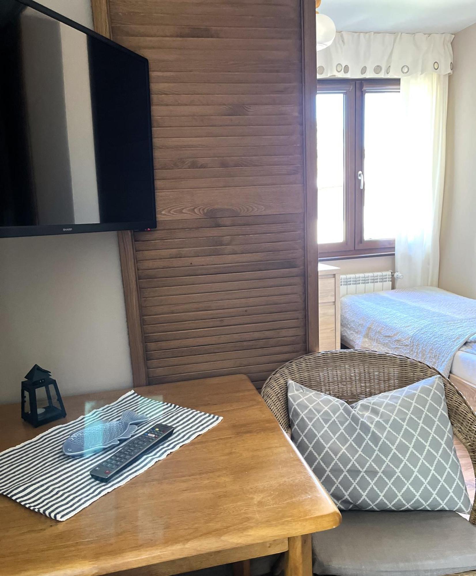 Apartamenty & Spa Villa 28 ポビエロボ エクステリア 写真