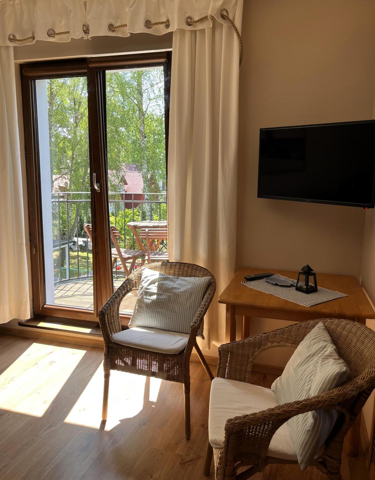 Apartamenty & Spa Villa 28 ポビエロボ エクステリア 写真