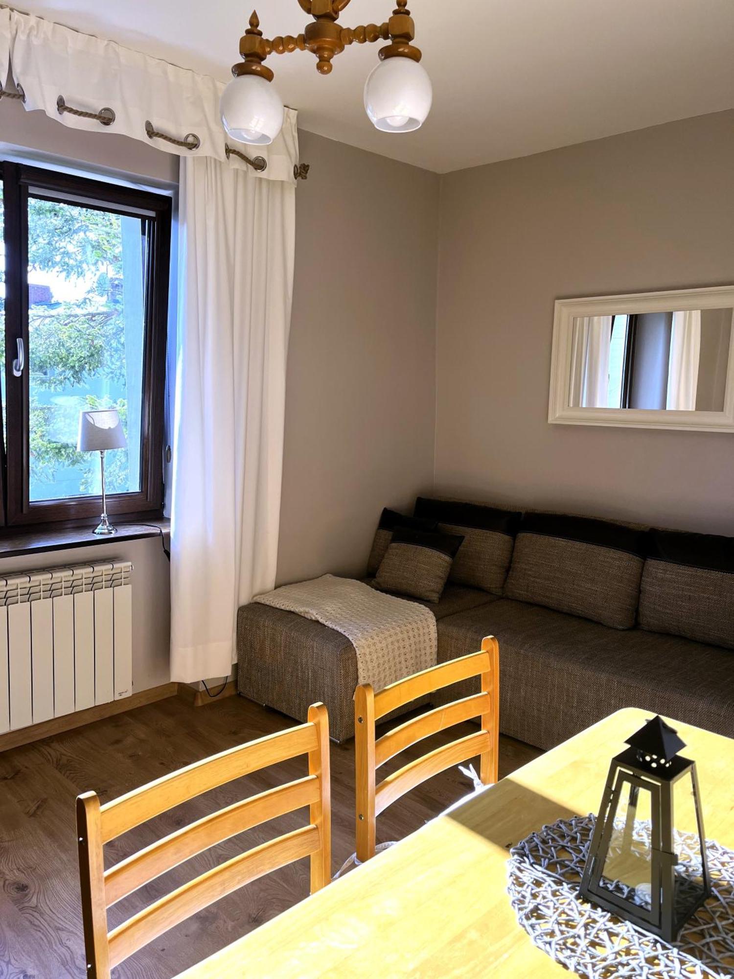 Apartamenty & Spa Villa 28 ポビエロボ エクステリア 写真