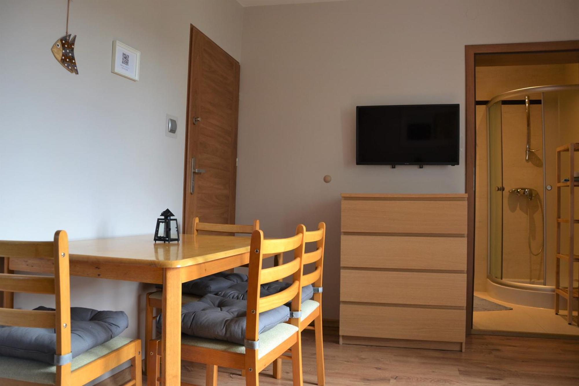 Apartamenty & Spa Villa 28 ポビエロボ エクステリア 写真